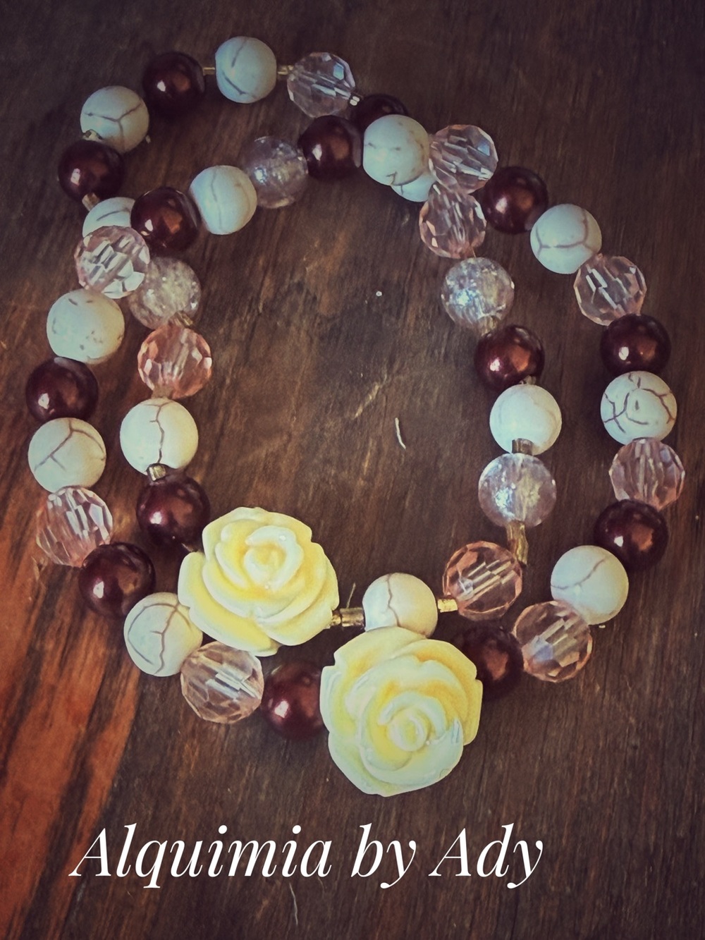 Alquimia Bracelet with Cream Rose, White Howlite, Pink and Brown Beads